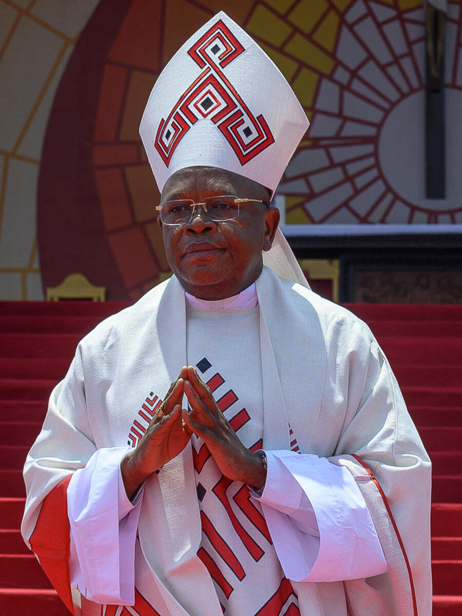 L&rsquo;appel déchirant d&rsquo;Ambongo: « Ne perdons plus une seconde pour sauver notre nation ! »
