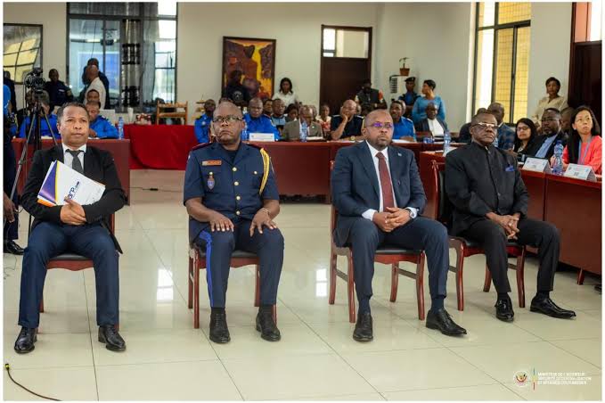 Réorganisation à la tête de la Police Nationale Congolaise : un remaniement stratégique