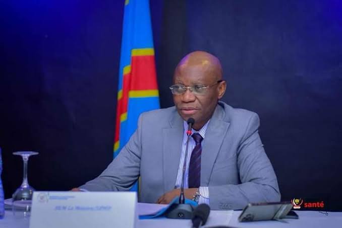 Accusé de dérive clanique : Le ministre Roger Kamba marcherait à contre-courant des orientations présidentielles