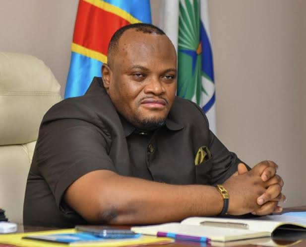 Quand Kolwezi agit et Kinshasa stagne: Le député Mukamu somme le gouverneur Bumba à rendre des comptes