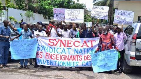 Reconnaissance et Préoccupations : Les syndicats des enseignants saluent le geste du Chef de l’État mais dénoncent la lenteur des paiements