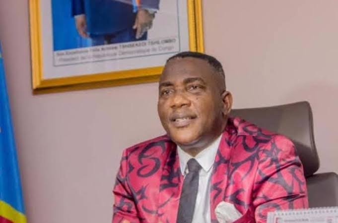 Une villa perdue, un verset trahi : Godé Mpoyi fait parler son cœur