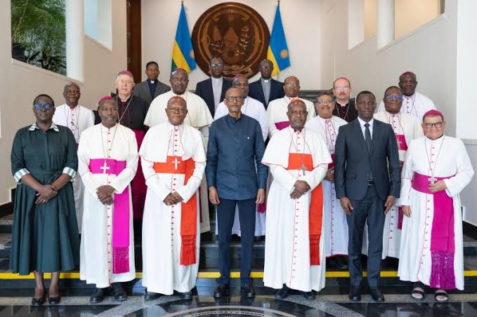 Le Cabinet MML accuse Fridolin Ambongo: Louanges à Kigali, silence sur les victimes congolaises