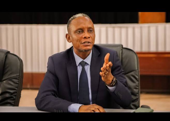 Kinshasa : John Banza Lunda lance une offensive sur les chantiers stratégiques