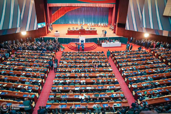 Pétition individuelle mais commission commune: Contradiction à l’Assemblée nationale