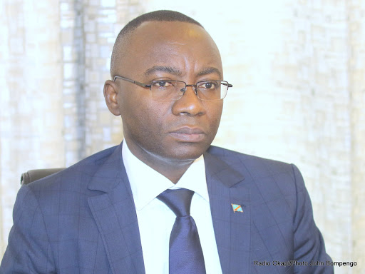 Perquisition nocturne au domicile du professeur Néhemie Mwilanya : Une opération qui soulève des questions