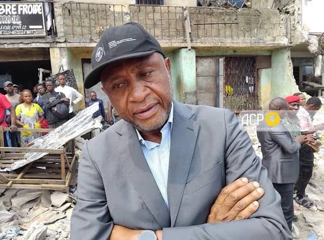 Kinshasa : Léon Mulumba exige la régularisation foncière des stations-services